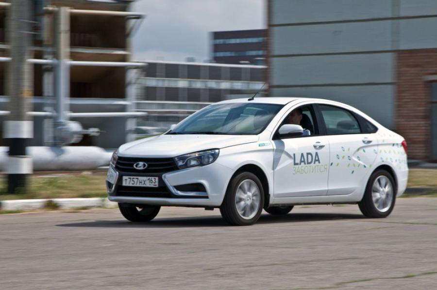  Lada Vesta CNG Предсерийная (GFL) 2015 года  (фото 4 из 20)
